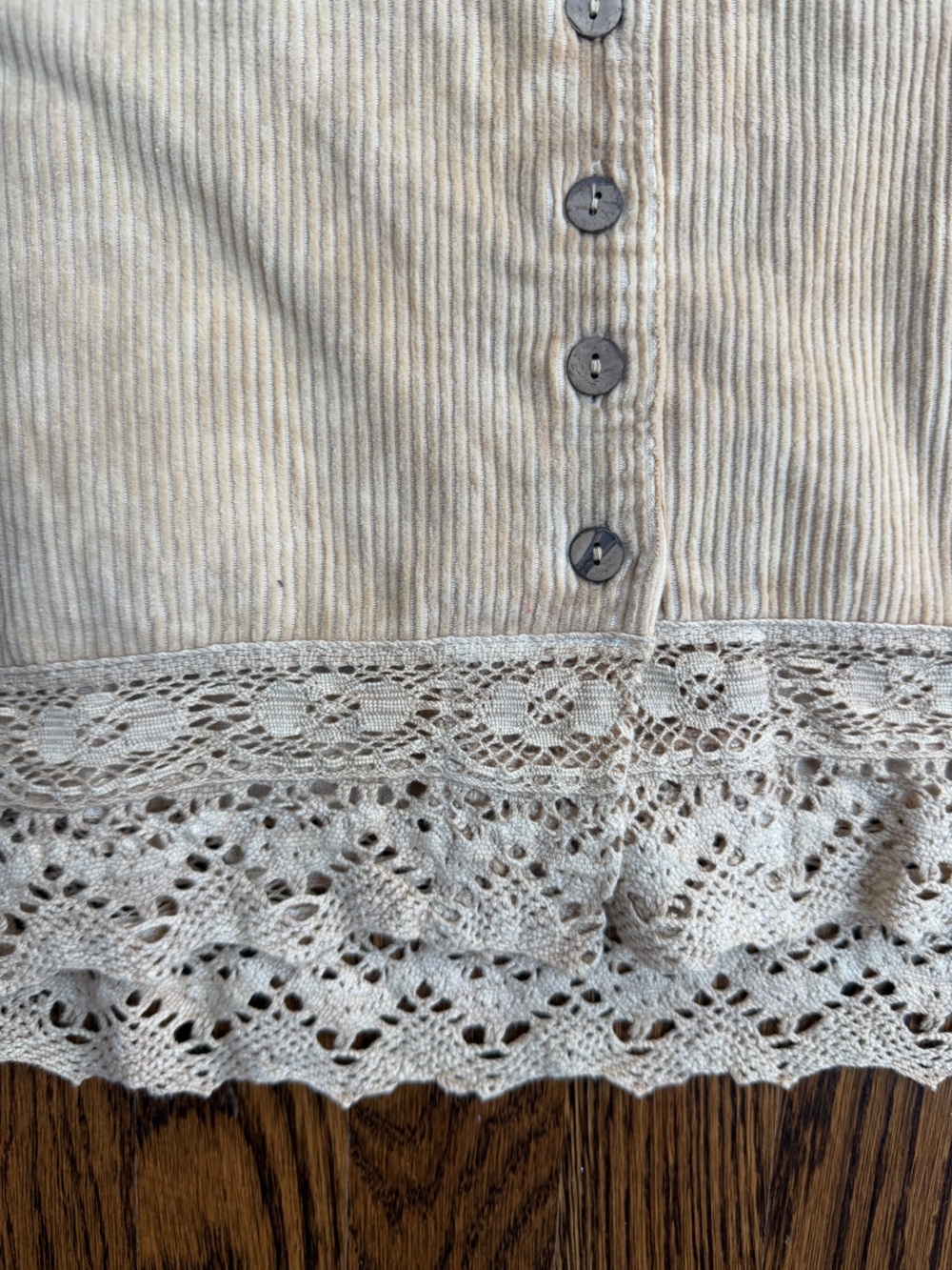 April Cornell Beige Corduroy Ribbed Lace-Trim Western Indie Button Down CropTank - Picture 2 of 6